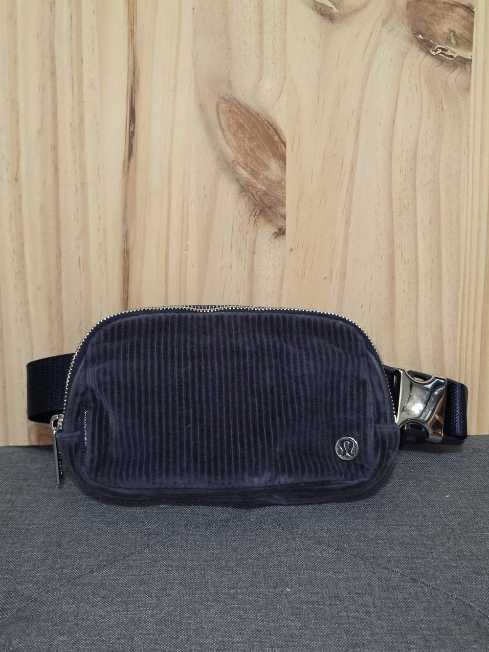 lululemon athletica Men's Navy Corduroy Belt Bag